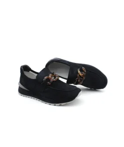 Adige Yonir 223