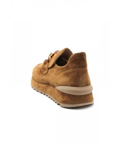 Adige Yonir 102