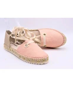 Armistice Cloe Lace