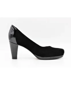 Clarks Chorus Carol