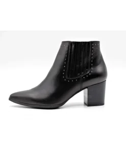 Dorking 7702 Lesly