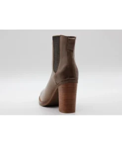 Minka Design Levana