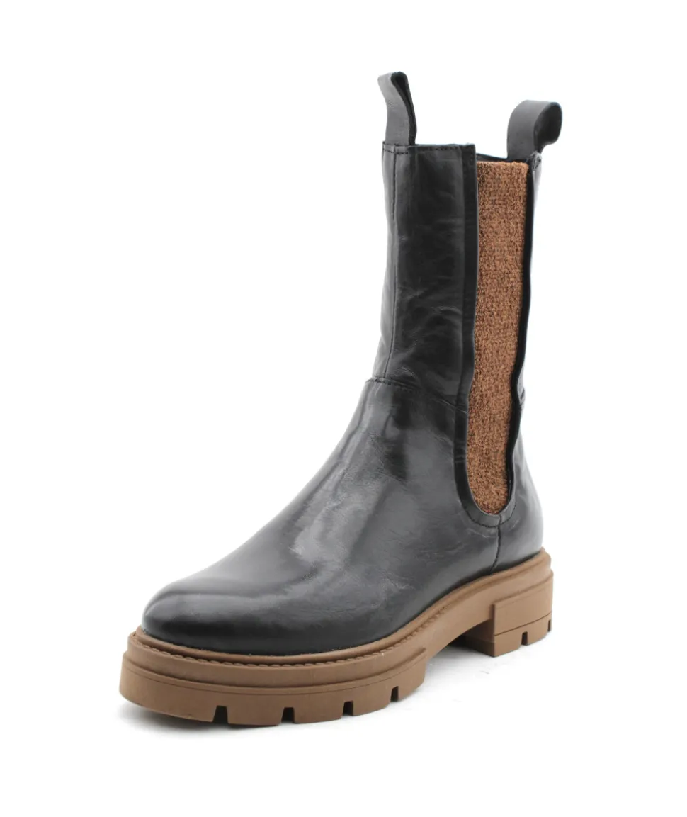 Mjus M79225