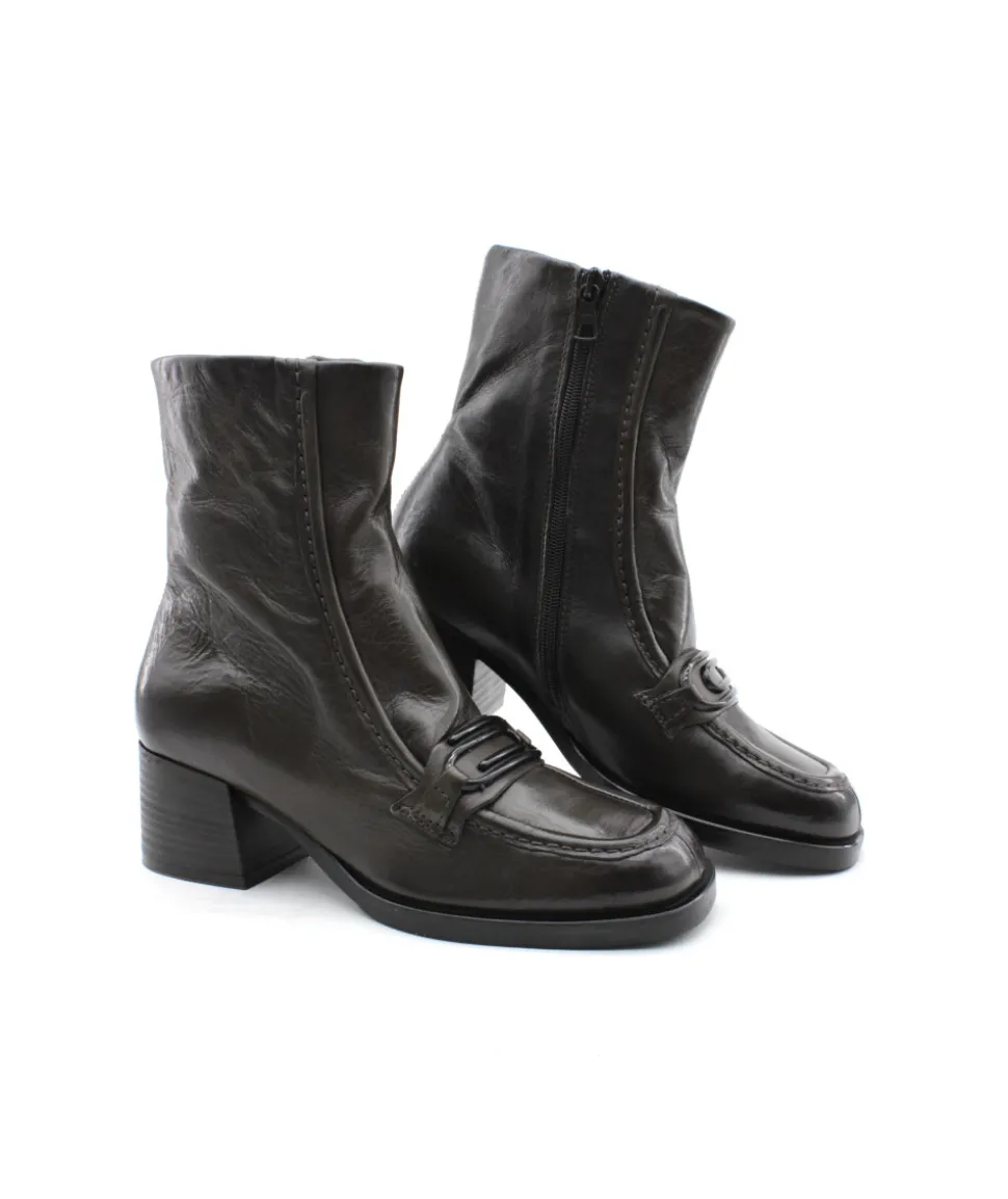 Mjus T02203