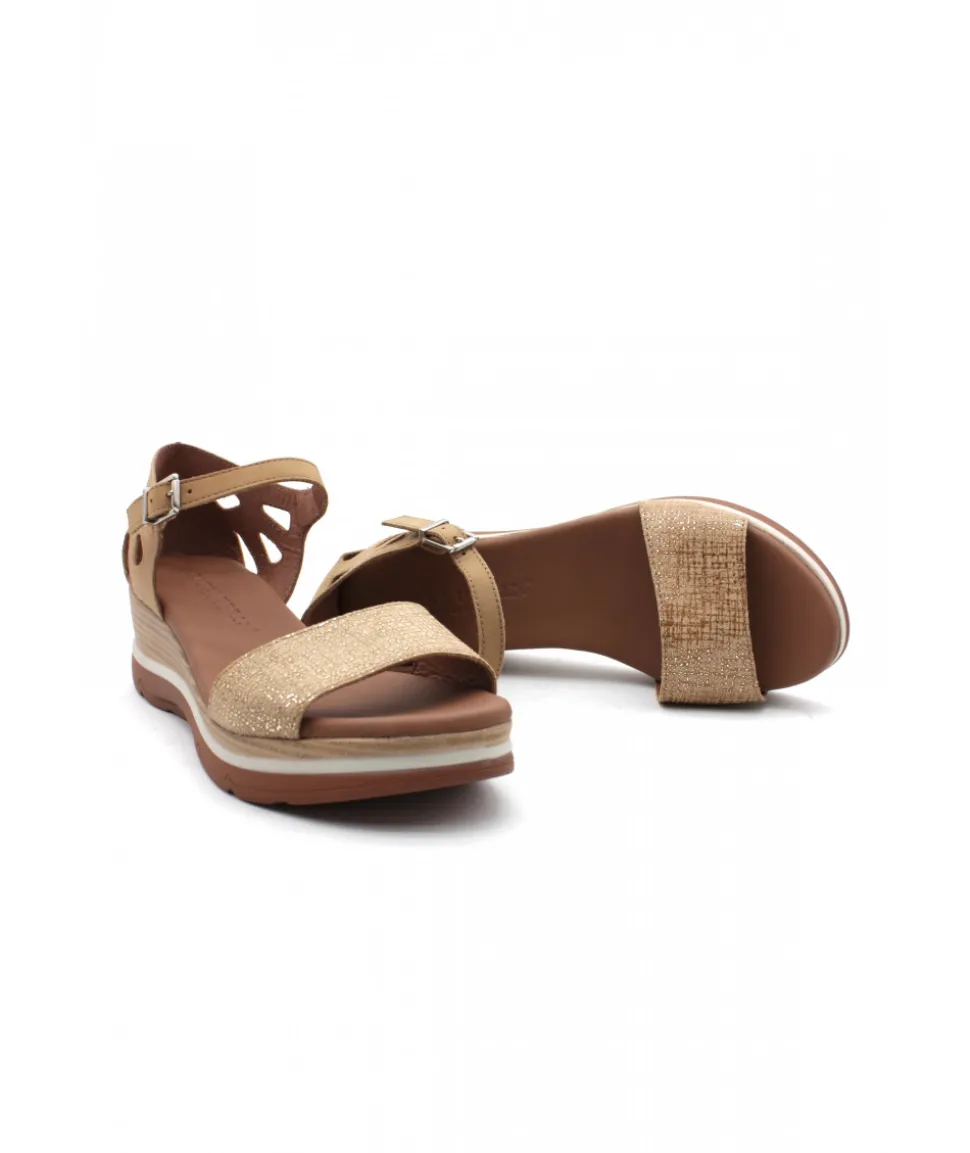 Paula Urban 2-825