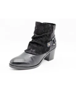 Paula Urban 3363