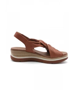 Paula Urban 2-335