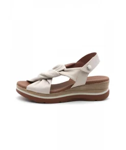 Paula Urban 2-335