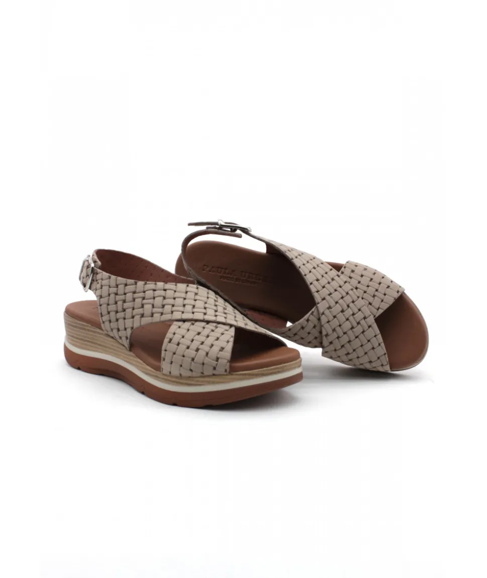 Paula Urban 2-457