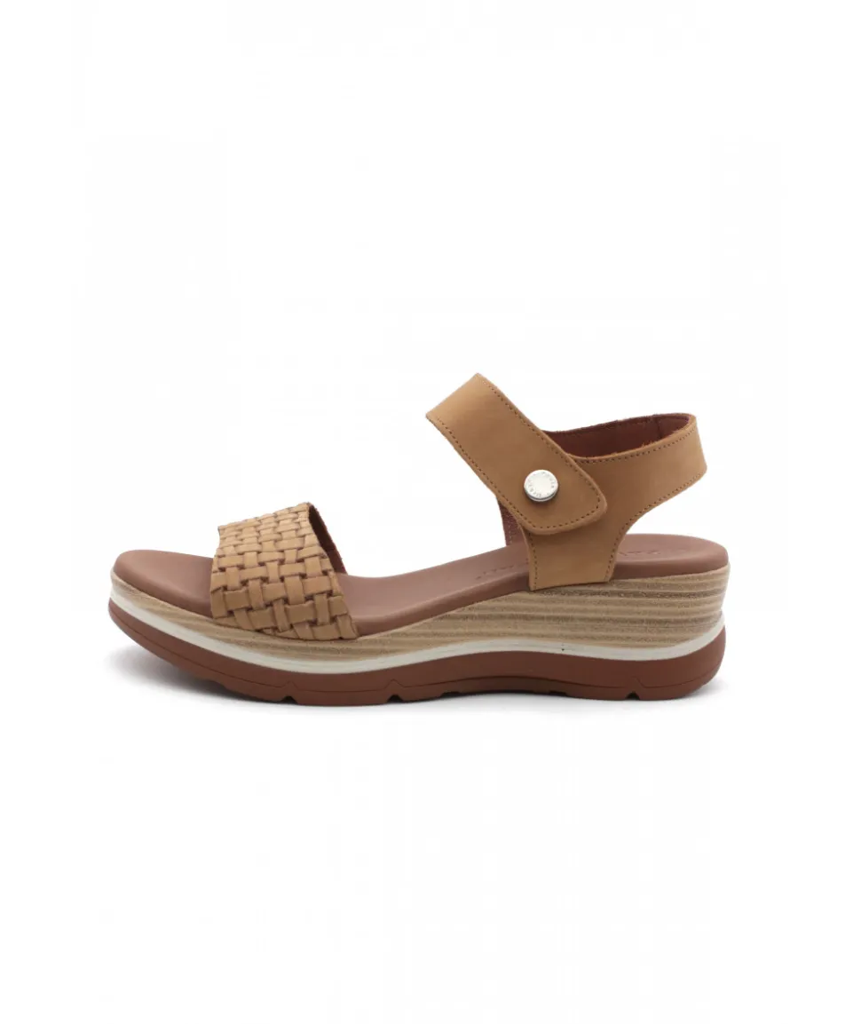 Paula Urban 2-468