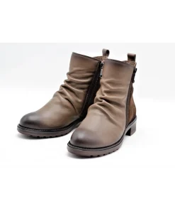 Paula Urban 9550