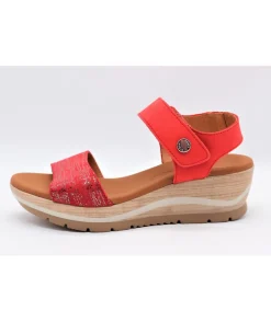 Paula Urban 18219 Galaxia
