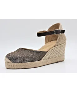 Unisa Caceres Tinsel